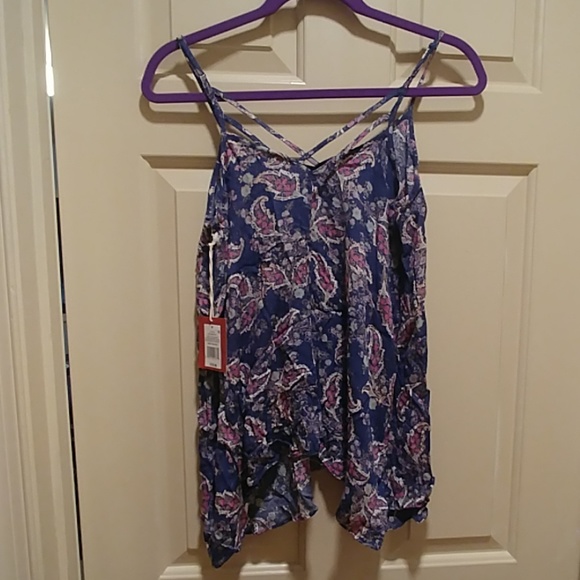 Nwt Blue Paisley tank - Picture 2 of 3